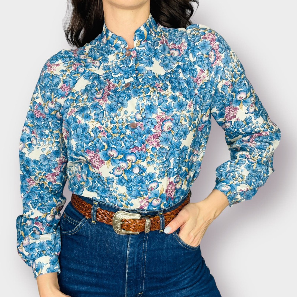 70s Pykettes‎ Blue and Purple Floral Blouse